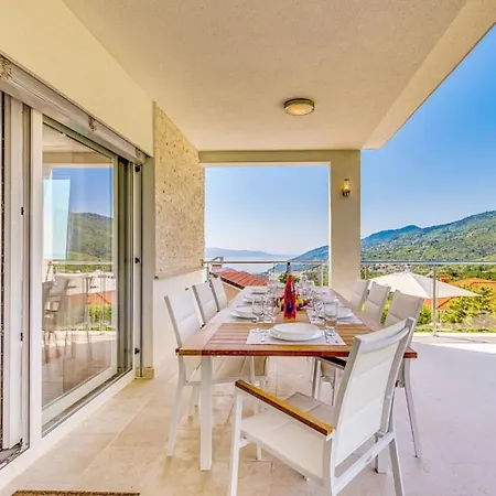 Edelweiss Villa Veprinac
